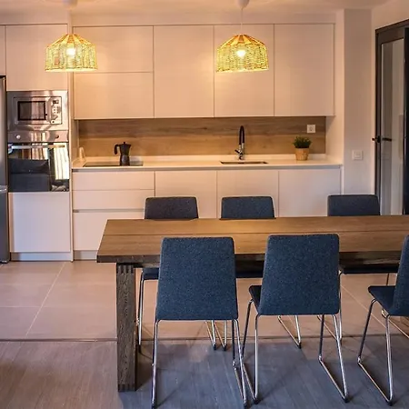 Apartment Family With Parking
